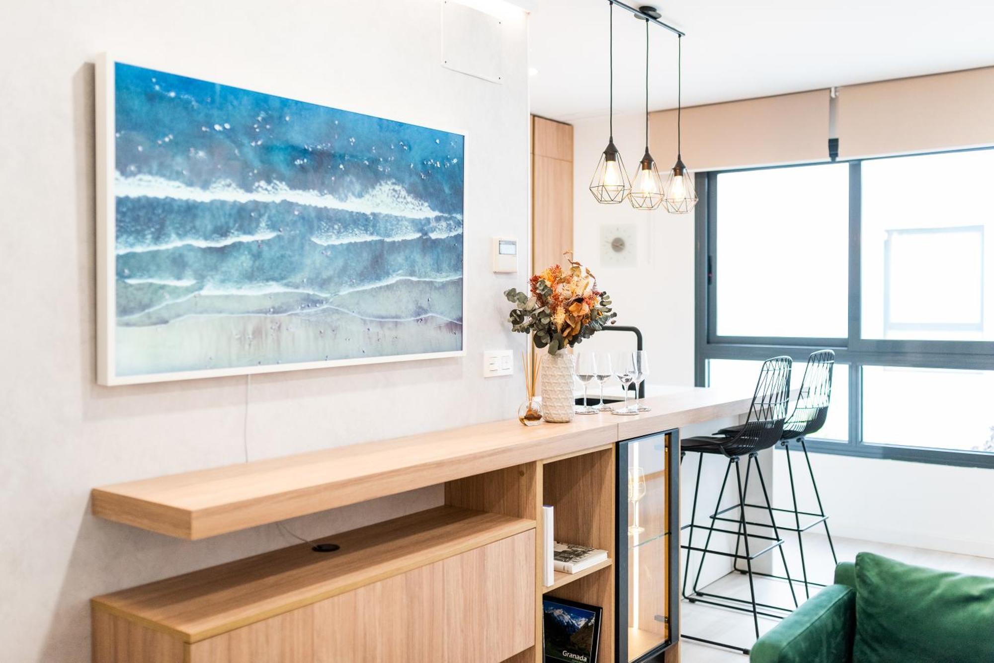 Wekey Homes, Angel Deluxe & Free Parking * Grenade
