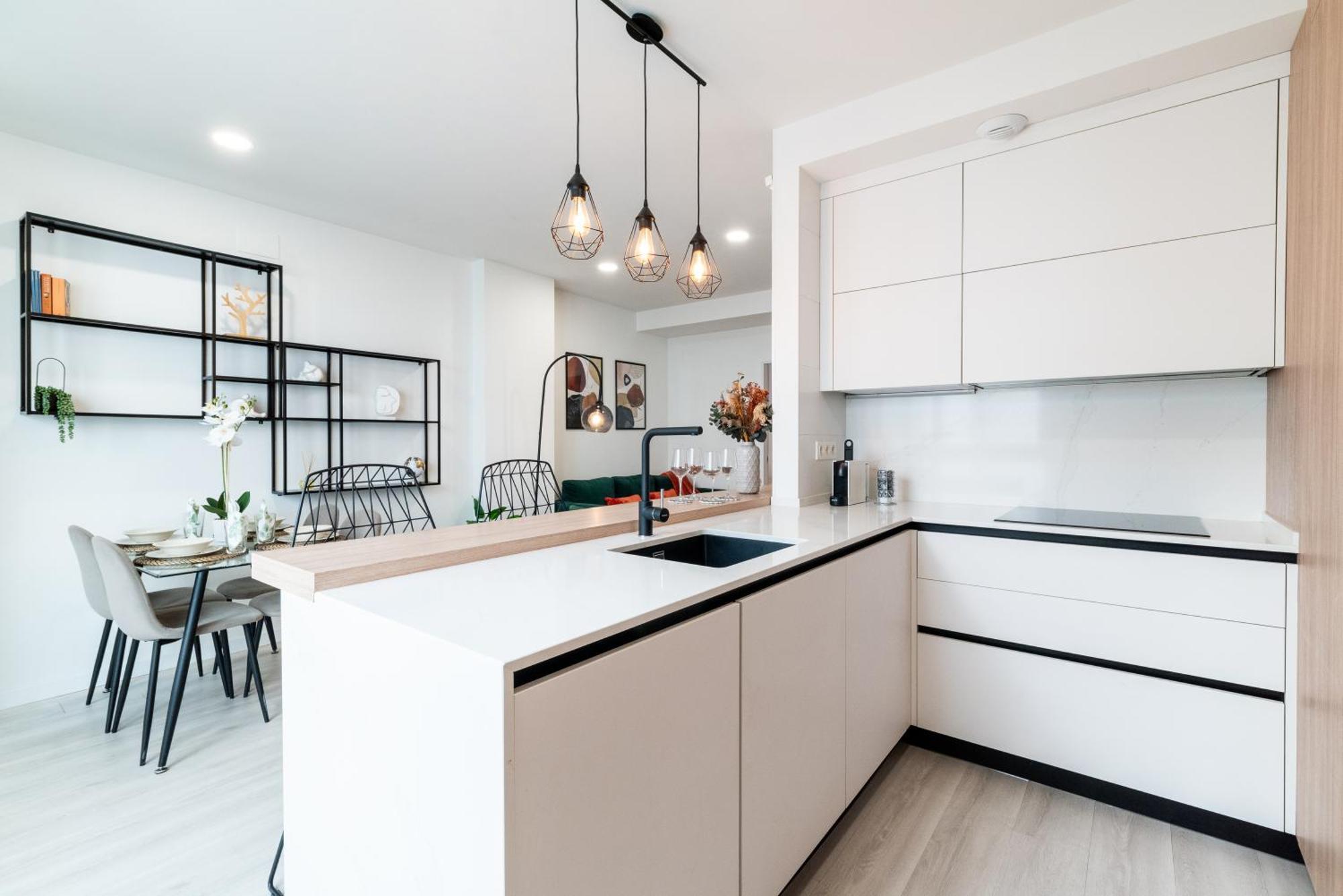 Appartement Wekey Homes, Angel Deluxe & Free Parking